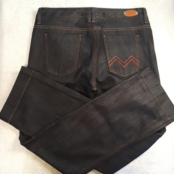 Missoni Designer Wide Leg Jeans. Women's Size: Waist 44x32 Inseam - Picture 4 of 9